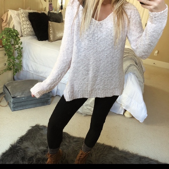 Sweaters - Pale Blush Cozy Knit - Size Large